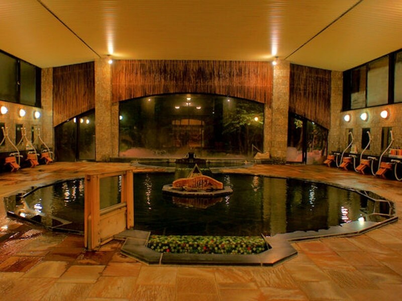 笹屋ホテル大浴場「石の湯」