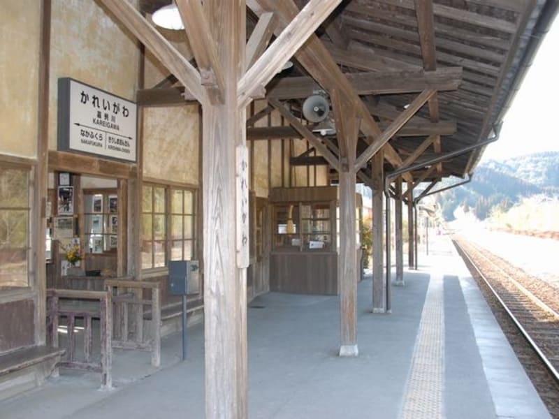 嘉例川駅ホーム