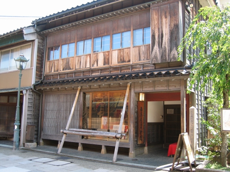 ひがし茶屋休憩館