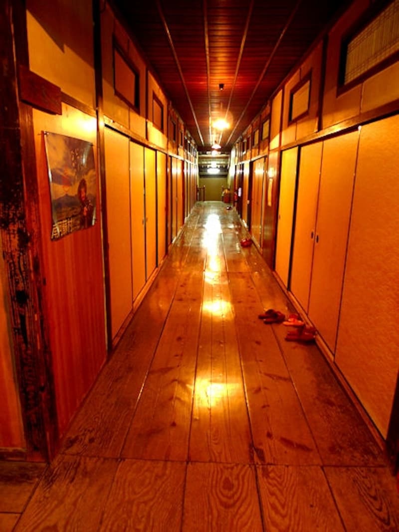 地獄温泉清風荘本館二階廊下