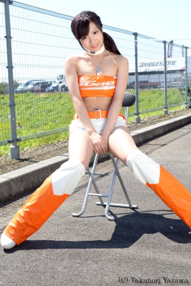 黒田万結花/COROLLA Axio apr GT イメージガール