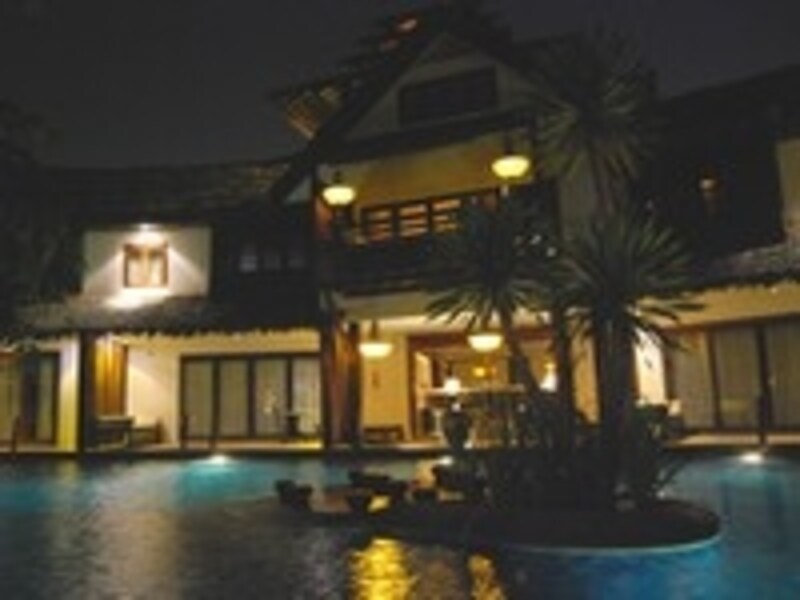 ヴィラサマディ、夜