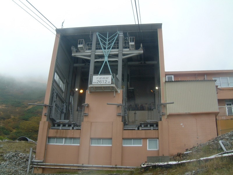 日本最高所の駅 千畳敷駅