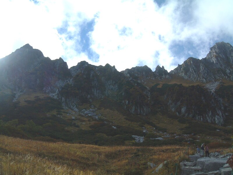 千畳敷カールから眺める中央アルプスの稜線