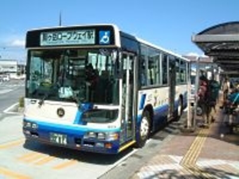 駒ヶ岳ロープウェイ駅行きの路線バス(伊那バス)