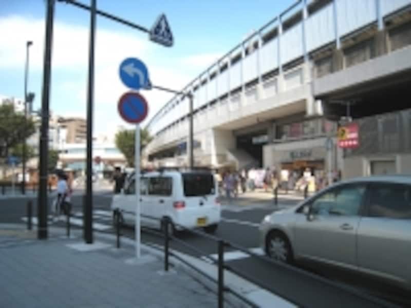 京急鶴見駅