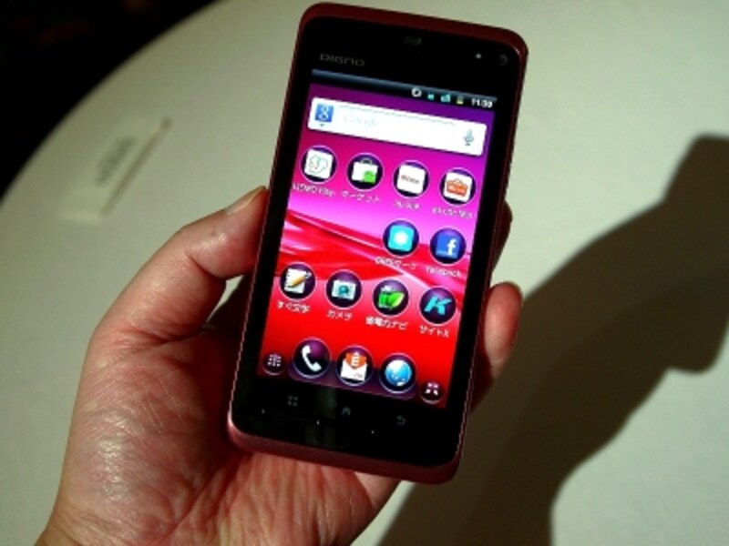 DIGNO&nbsp;ISW11K&nbsp;（2011年12月上旬以降）