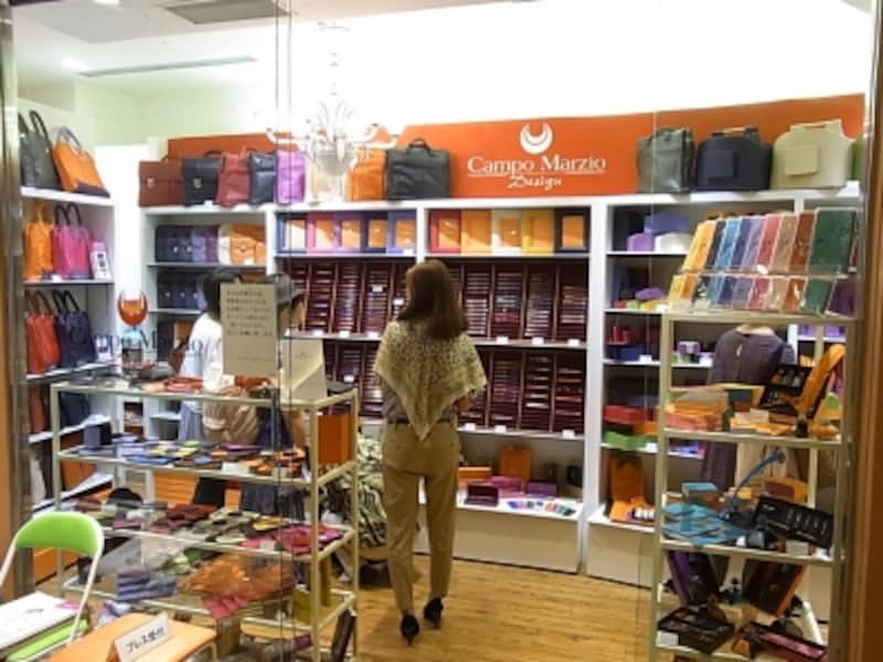 Camp Marzio ショップ