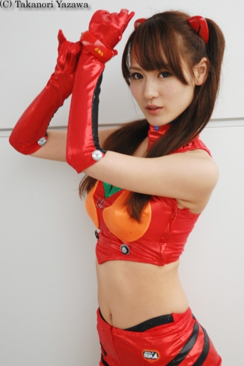 千葉悠凪／エヴァンゲリオンレーシングレースクイーン