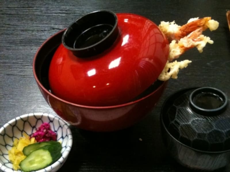 同店伝来の家訓は「一升枡には一升しか入らない。その分手を尽くしてよい料理を作れ」