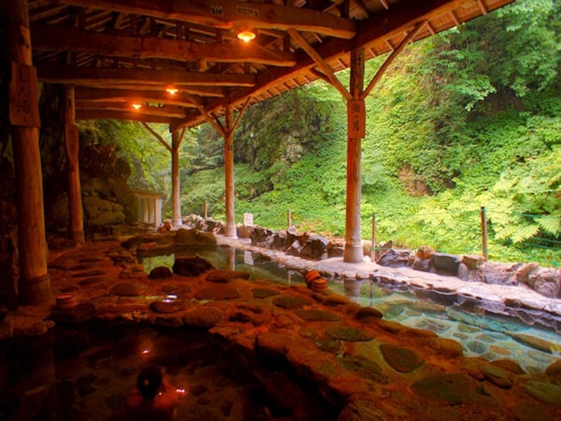 岩松旅館天然岩風呂