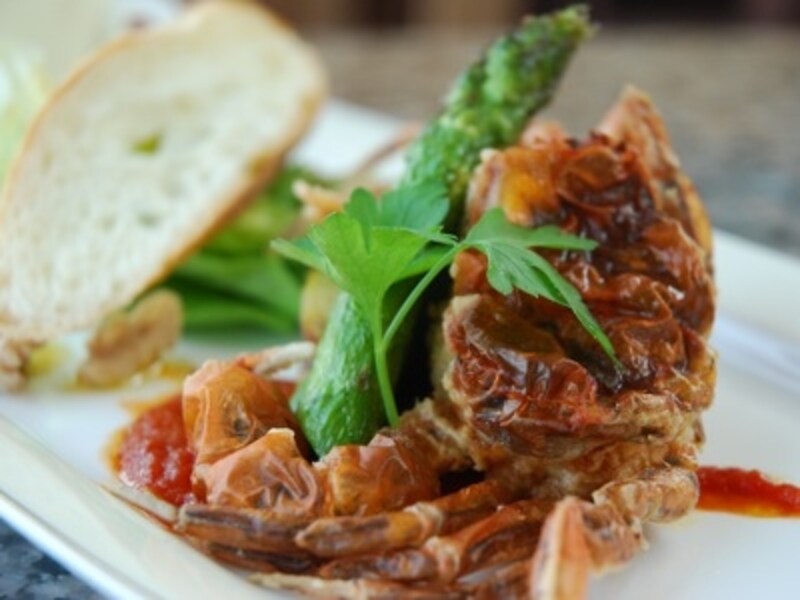 ソフトシェルクラブとグリーンアスパラのフライ