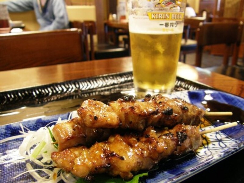 平日は20時、土曜日は15時まで営業