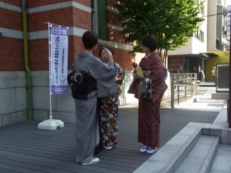 黒柳さん、出演交渉中