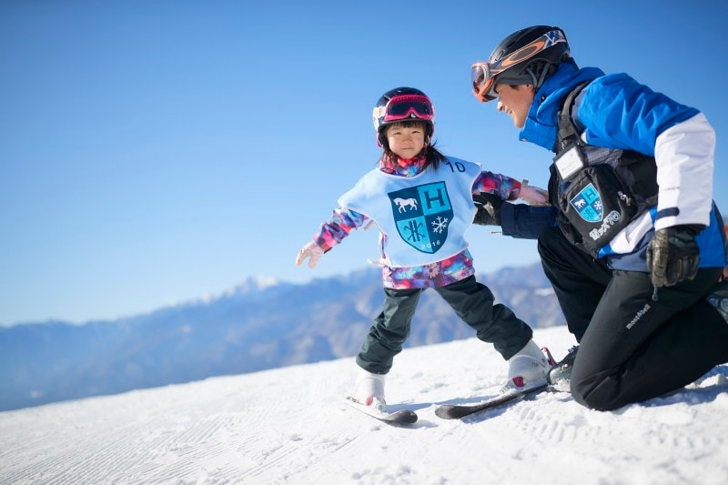 子供スキーデビュー、子連れスキーホテル・旅行・泊まり 星野リゾート