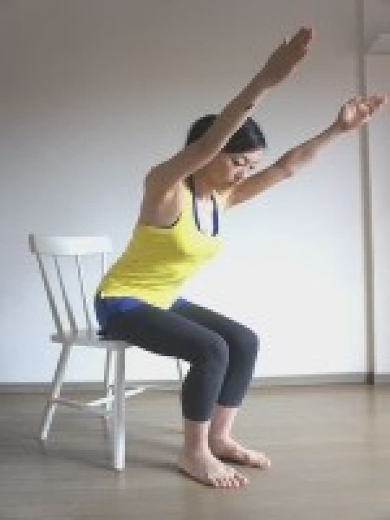 背中が丸くならないように!