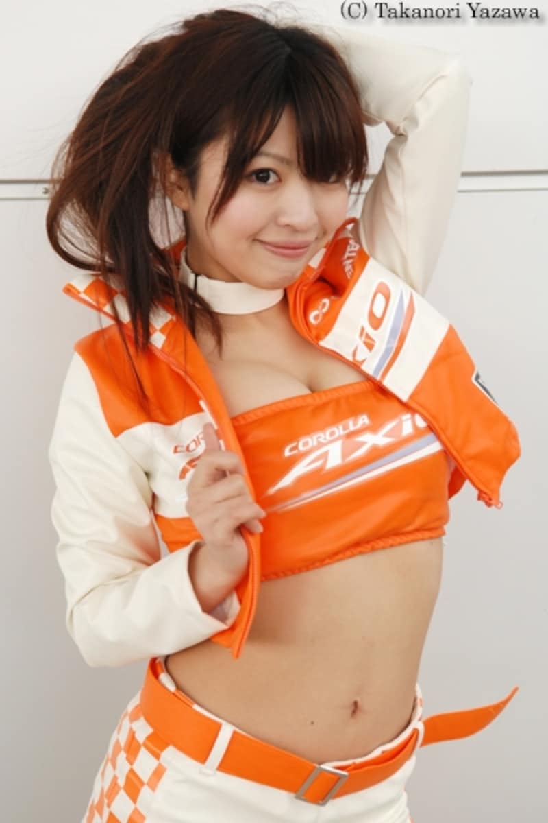 黒田万結花／COROLLA Axio apr GT イメージガール