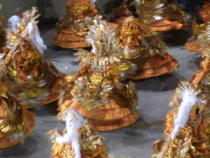 リオ・デ・ジャネイロのカーニバルは世界最大の祭典