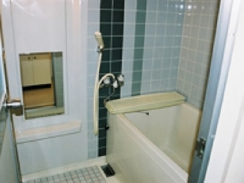 冬場の浴室・脱衣室・トイレは暖房のある居室と温度差があり、寒い。