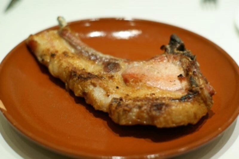 バスク豚骨付きリブロース