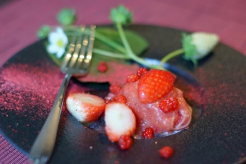 大原の山苺と苺の冷製カッペリーニ