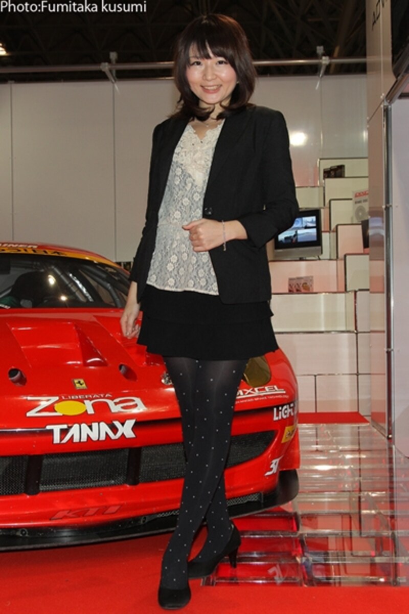 小春奈央／DIXCEL