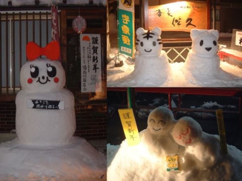 湯西川温泉の個性的な雪だるまたち(2010年)