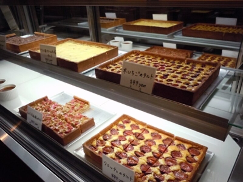 各種タルト（各399円）