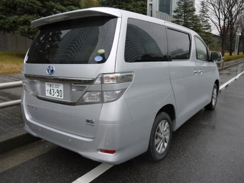 ヴェルファイアハイブリッド