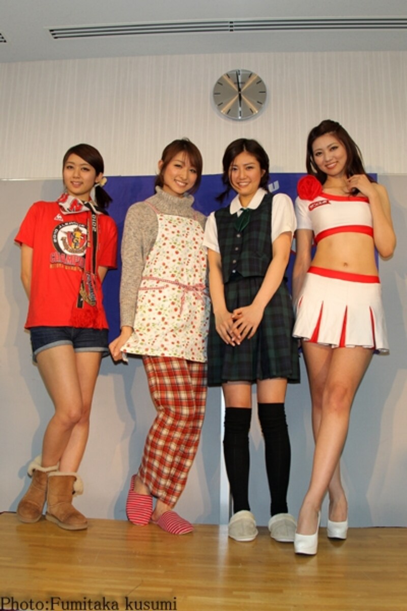 コスプレ姿?も披露