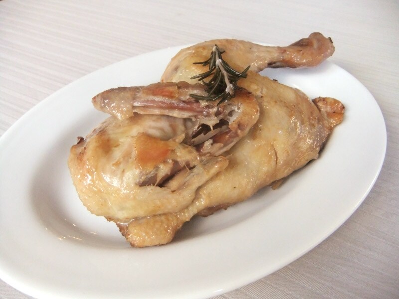 「ローストチキン」￥660（テイクアウトのみ・期間限定）