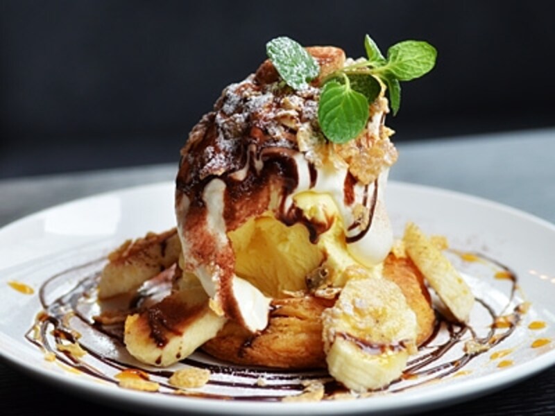 アナログ渋谷パイ各種（写真はチョコバナナ）…800円