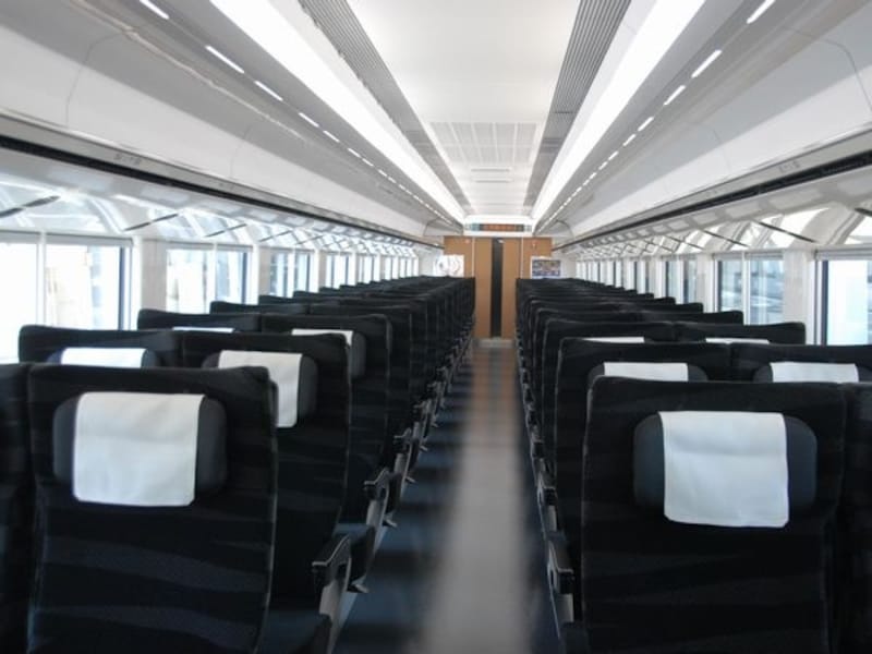 普通車車内