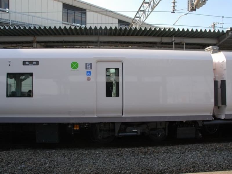 グリーン車サイド