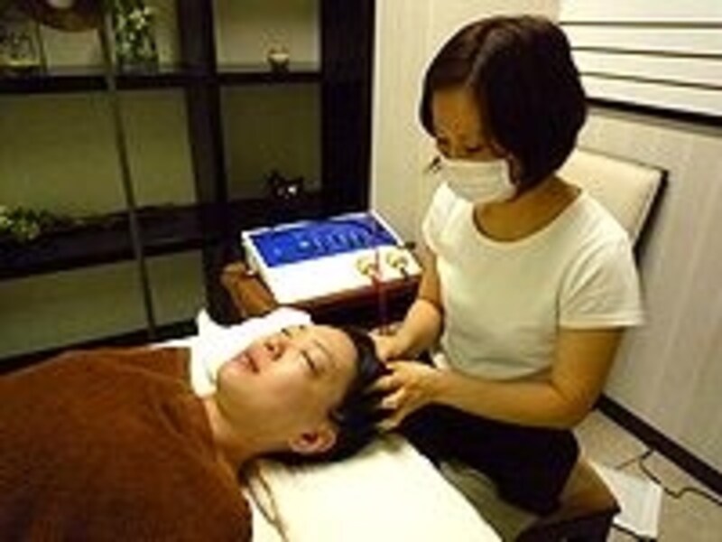 頭皮マッサージ