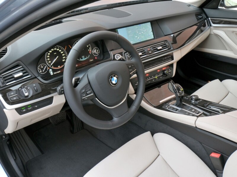 BMWアクティブハイブリッド5