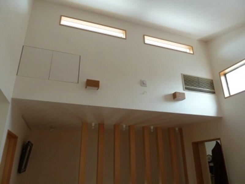 リビング東側の高窓