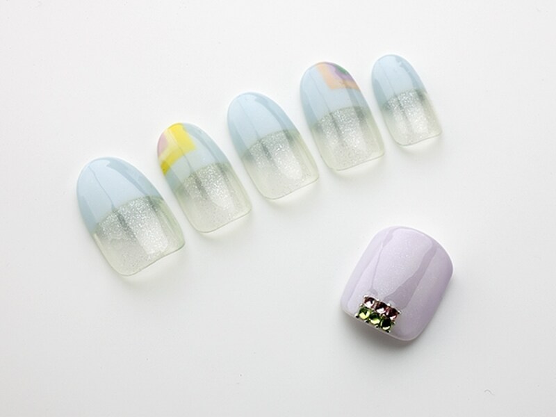 さりげないスクエアデザインがポップ