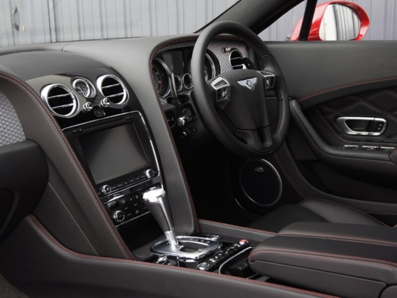 ベントレーコンチネンタルGTV8