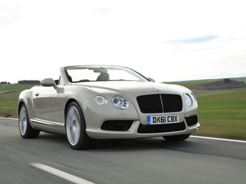 ベントレーコンチネンタルGTCV8