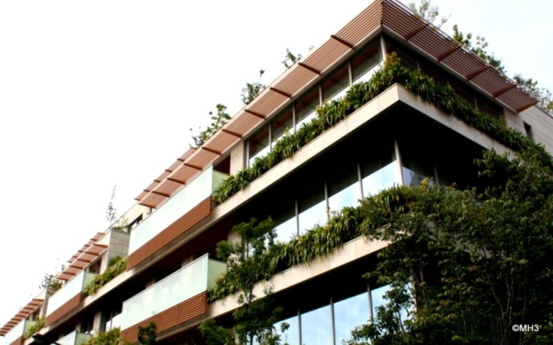 日本で初の新築LEED認証を取得した高級賃貸マンション「麻布ガーデンズ」