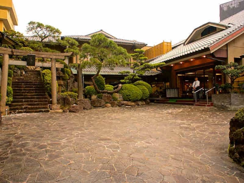 熱海温泉古屋旅館玄関