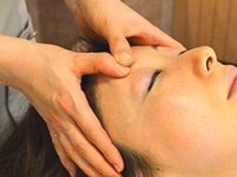 目の周りの骨の矯正