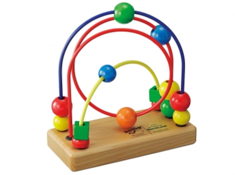 ボーネルンドのおもちゃ出産祝いランキング第3位「ルーピング　スクィード」は、ループ状に曲げられた色とりどりのワイヤーが特徴的