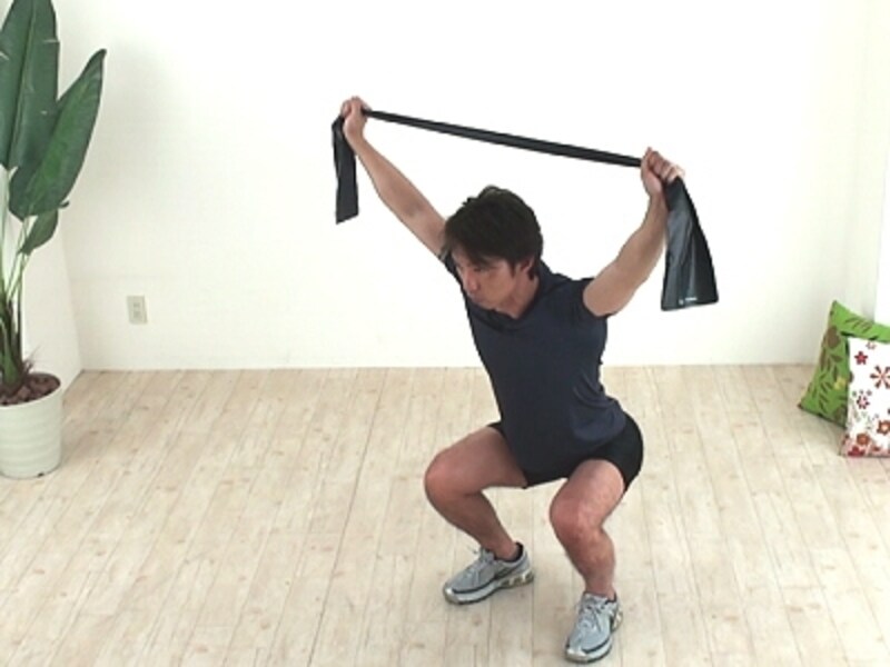 チューブスクワット手順その3