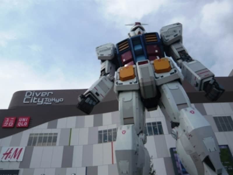 ガンダムが見守る ダイバーシティ東京 プラザ お台場の観光 旅行 All About ガンダムが見守る ダイバーシティ東京 プラザ お台場の観光 旅行 All About