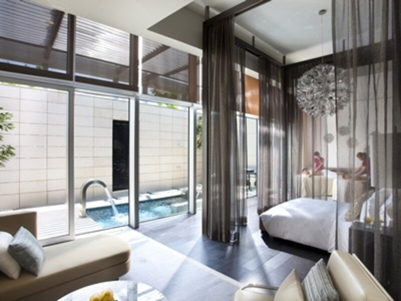 ザ・スパ・アット・クラウンのジャグジー付きプライベートルーム (c) City of Dreams