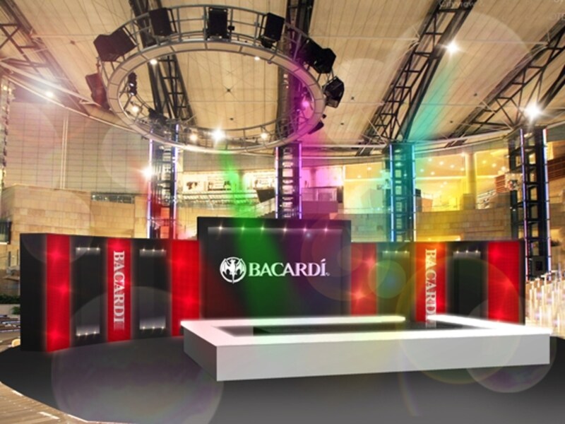バカルディ 本格派カクテルRTD缶発売記念イベント特設ステージ