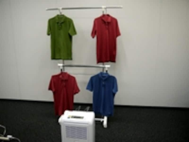 三菱電機：部屋干し3Dムーブアイ