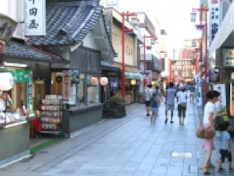 西新井大師参道